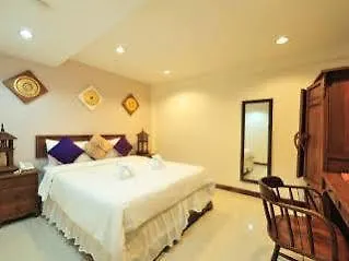 Lullaby Silom 호텔 방콕